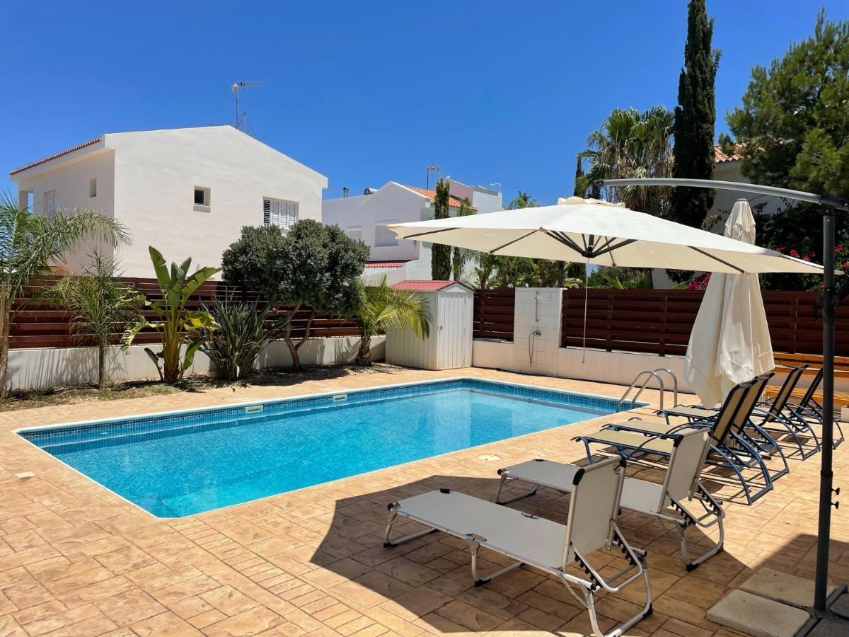 Sol Y Mar Malama Villa Paralimni Exteriör bild